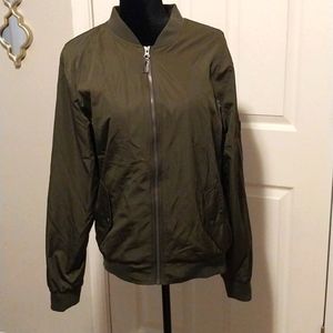 Army green men's jacket